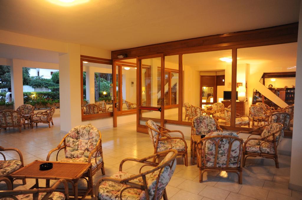 Hotel Lilly มารินา ดิ กัมโป ภายนอก รูปภาพ